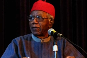 Chinụa Achebe